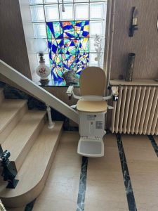 SÉRÉNITÉ MONTE-ESCALIER - INSTALLATION ACORN11