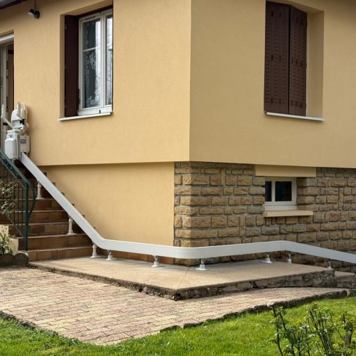 SÉRÉNITÉ MONTE-ESCALIER - INSTALLATION ACORN4